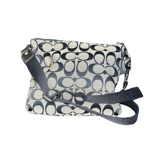 EUC COACH SIGNATURE MINI KISSLOCK CROSSBODY - Picture 5 of 5